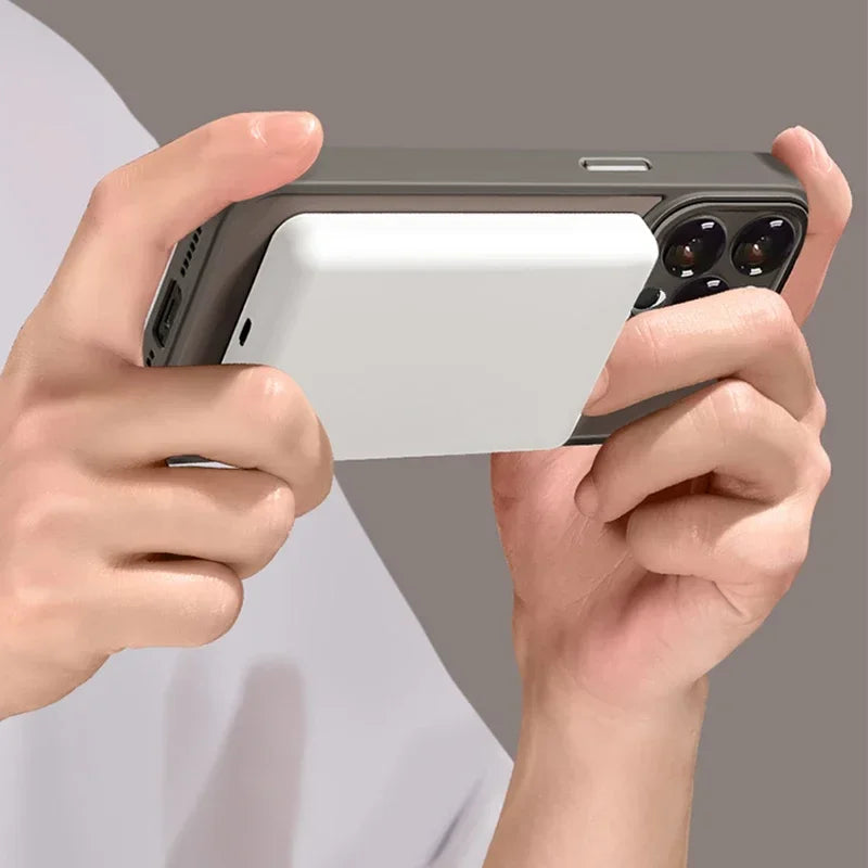 Coque iPhone 15 compatible MagSafe | HullPhone